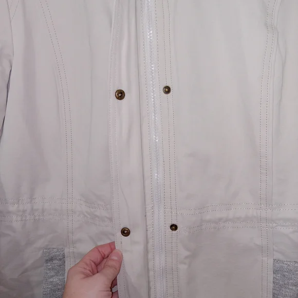 Apt. 9 Jacket, Women's Size Large Tan Faux Fur Hood, Full Zip, Parka Coat - Picture 5 of 11